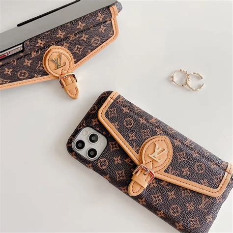 iphone 11 wallet case louis vuitton|louis vuitton hard phone case.